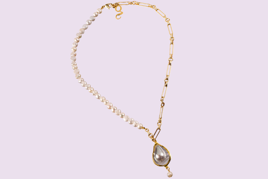 maison pearl necklace